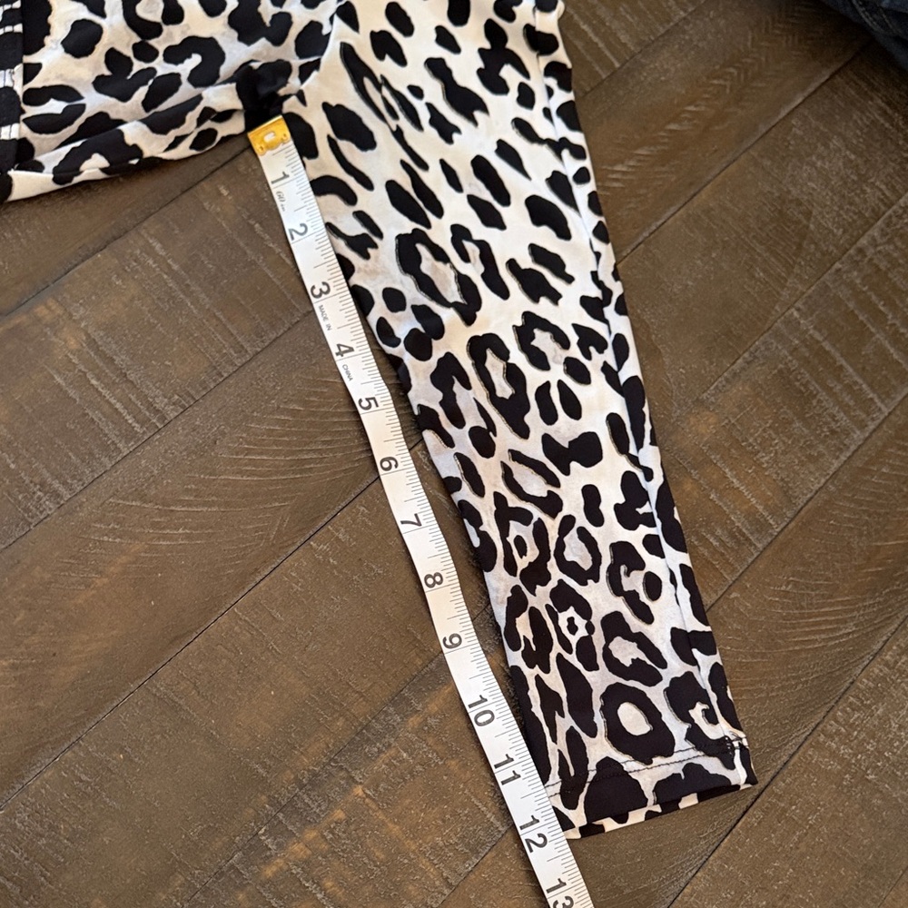 Cache Monochrome Leopard Print Blouse - image 10